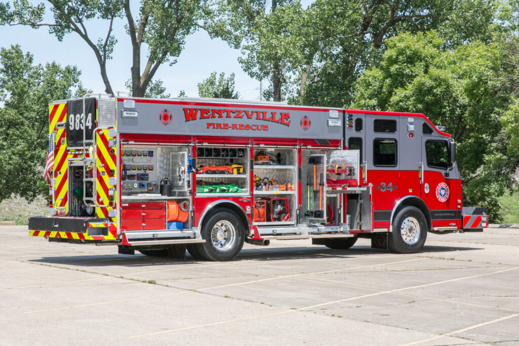 Rear Mount pumper