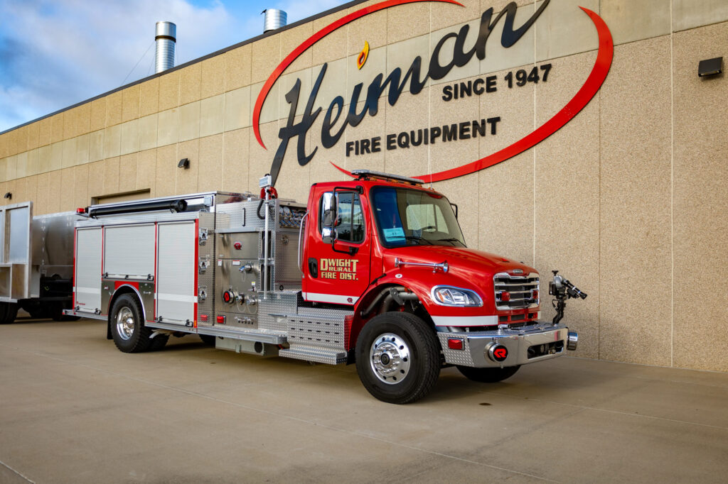 Two-Door Pumper pumper